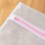 3 x Zipped Laundry Washing Machine Mesh Wash Bags - Image 2